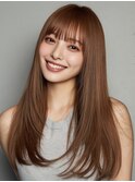 ブリーチ ハイトーンベージュ レイヤーカット 顔周りカット 20代