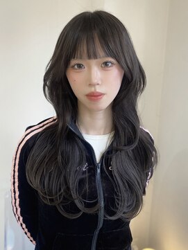 シー(SEA) 透け感たっぷりヘーゼルグレー
