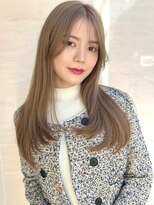 オーロ(ORO)&nbsp;シアーミルクティーベージュ/小顔見せレイヤーカット