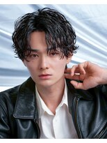 アイトーキョープラスシー 横浜(AI TOKYO+Sea) 横浜/高島町/フェザーパーマ/毛流れパーマ/センターパート