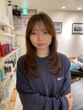 ローグ(Logue) まとまるレイヤーカット