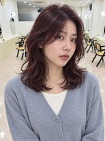 モト 船橋(moto)&nbsp;韓国ミディアムレイヤー上品艶髪ワインチェリーブラウン船橋