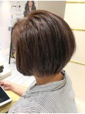 ショートボブ