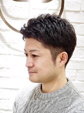 ヨシザワインク プレミアム 横浜 桜木町店(YOSHIZAWA Inc. PREMIUM) 【ヨシザワ横浜】アップバングリバースショート