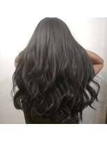 リリス(l'iris)&nbsp;【l’iris】ブリーチなし×ブルーグレージュ×アプリエカラー