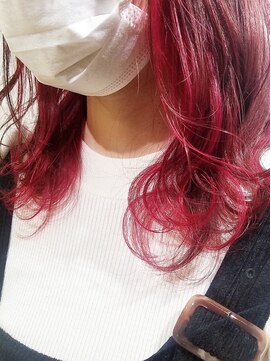 エヌプラス(N+) カール/セミディ/シアカラー/姫カット