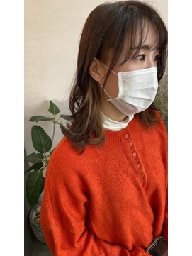 キキ(kiki) チラ見せインナーカラー＊#ベージュカラー#三重