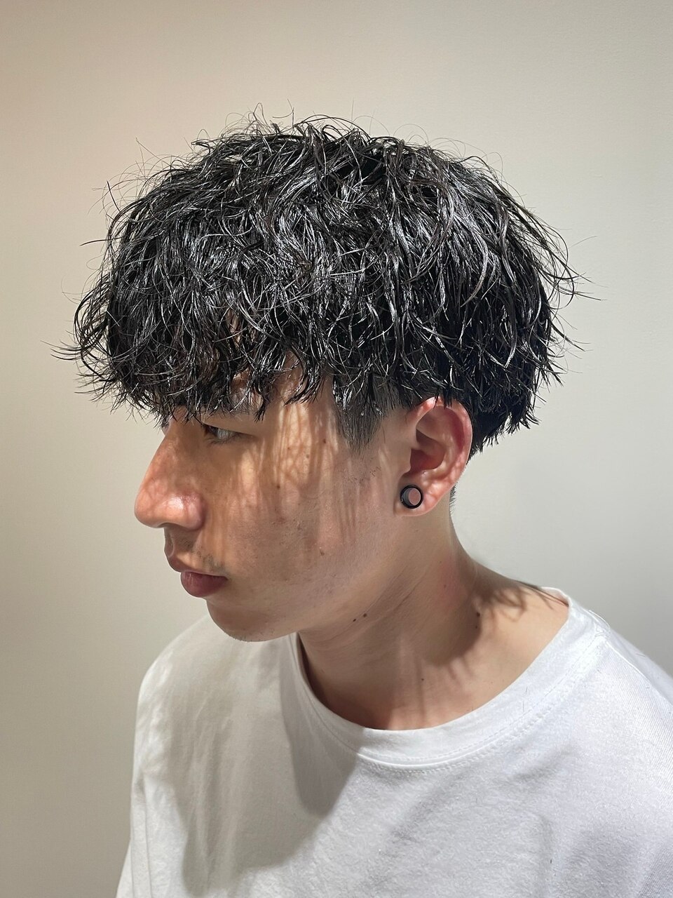 ツイストパーマツイストスパイラルパーマツーブロック刈り上げ