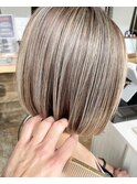 上品 白髪ぼかし ハイライト ボブ 宇都宮ショート
