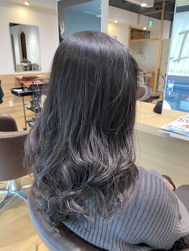 アウマクア(Aumakua) グレージュ