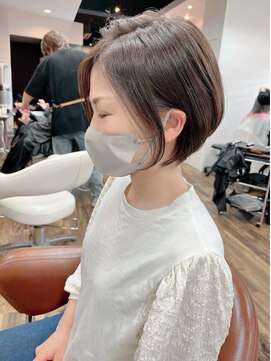 スリー(Th:ree) 大人可愛い20代30代40代丸みとくびれショートボブ◎