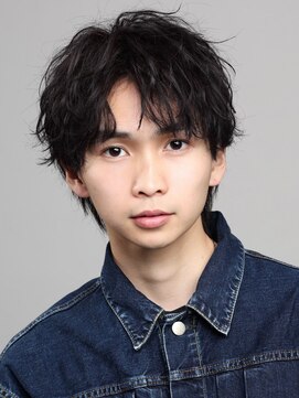 リップス 表参道店(LIPPS) ルーズセンターパートコンマ【ツイストスパイラル】