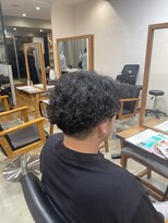 エッジ ヘア メイク(edge hair +make) 波巻きパーマ/刈り上げ/強めパーマ