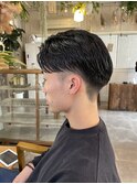 毛流れセンターパートニュアンスパーマワンカールパーマ刈り上げ