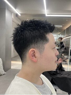 アールプラス 新宿(ar+) フェードベリーショート