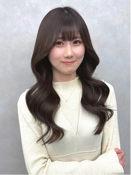 ロイ(Roi) ◎オリーブベージュレイヤーカットくびれ巻き