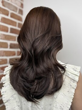 エニー 栄(Any) 韓国ハイレイヤー×ブラウンベージュ