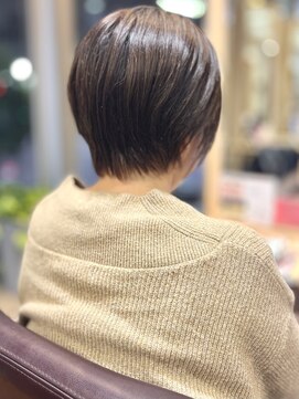 ヴィサージュジョイン(VISAGE join) 自然な丸みのショートボブ