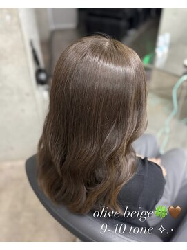 フォレストミラー(Forest Mirror) オリーブベージュ / Forest Mirror 新宿