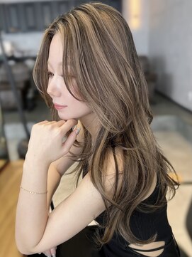 リアンバイアリュール(Lian by Allure) レイヤーカットハッシュカット髪質改善顔周り前髪ボブブリーチ