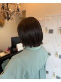 ダークオリーブ×くびれボブ06.02ダークブルー