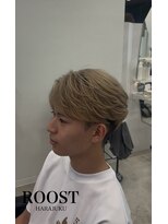 ルースト 原宿店(ROOST)&nbsp;刈り上げセンターパート/波巻きツイストスパイラル/原宿/渋谷
