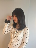 ケリーアン 太田(kelly.un)&nbsp;レイヤーカット / ミディアムレイヤー / レイヤースタイル