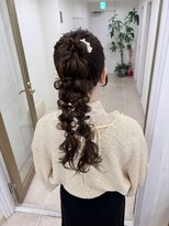 ディティカ ティア(Dityca tia) ツイン編みおろし