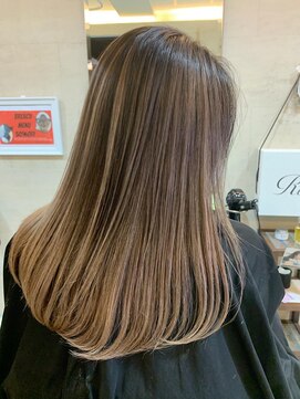 プライズ 池袋店(prize) バレイヤージュミルクティーブロンドブランジュ2096