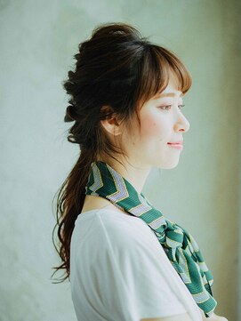 プロデュース 古淵店(Produce) くるりんぱポニー