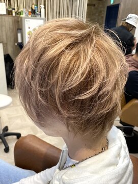 ヘアーサロン キー(Key) メンズハイトーン♪クリーミーベージュミディアムウルフ