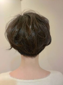 ラヤマノ ひばりが丘パルコ(La YAMANO) ステップボーンカット/オンブレ/アッシュブラック/30代40代50代