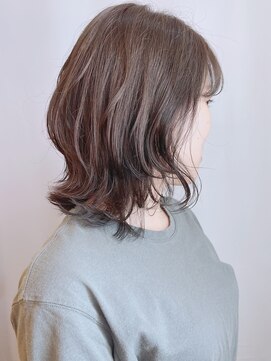 モリオフロムロンドン 原宿本店(morio from London) 【morio 原宿】くびれヘア くびれミディアム カーキベージュ