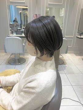 ネオリーブギンザ 銀座店(Neolive GINZA) 直毛さんでもふんわりシルエット ☆ 柔らかショート