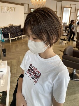 コワファースト 大分(COIFF1RST) ハイライト×ショートボブ