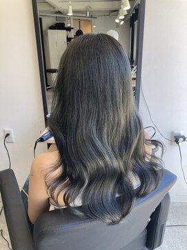 ラフ 難波店(LAFF) #黒髪#ボブルフ#ネビージュ#小顔#ワンレン