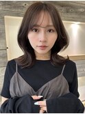 フェイスレイヤーグレージュカラーくびれヘア【肥田亜沙美】