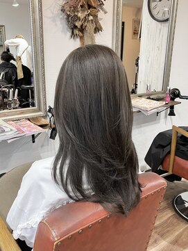 ヘアメイク アンフィ(amphi) 【白髪ぼかし】赤み消しブルーグレージュ..~*＊.