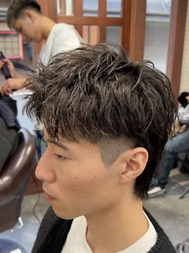 アミーゴ(AMIGO) 刈り上げ×スパイキーショート