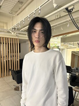 メゾンアクア 表参道(Maison ACQUA) =メンズボブ/スパイキーショート/ブルーブラック/MEN’S HAIR