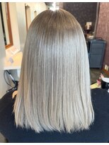 アルグラーテ (Arglarte)&nbsp;ブラウンカラー/ホワイトベージュ