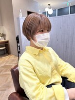 カモン(CAMON) ベージュカラー×ショートヘア