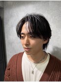 ミディアムウルフレイヤーカット　センターパート　k