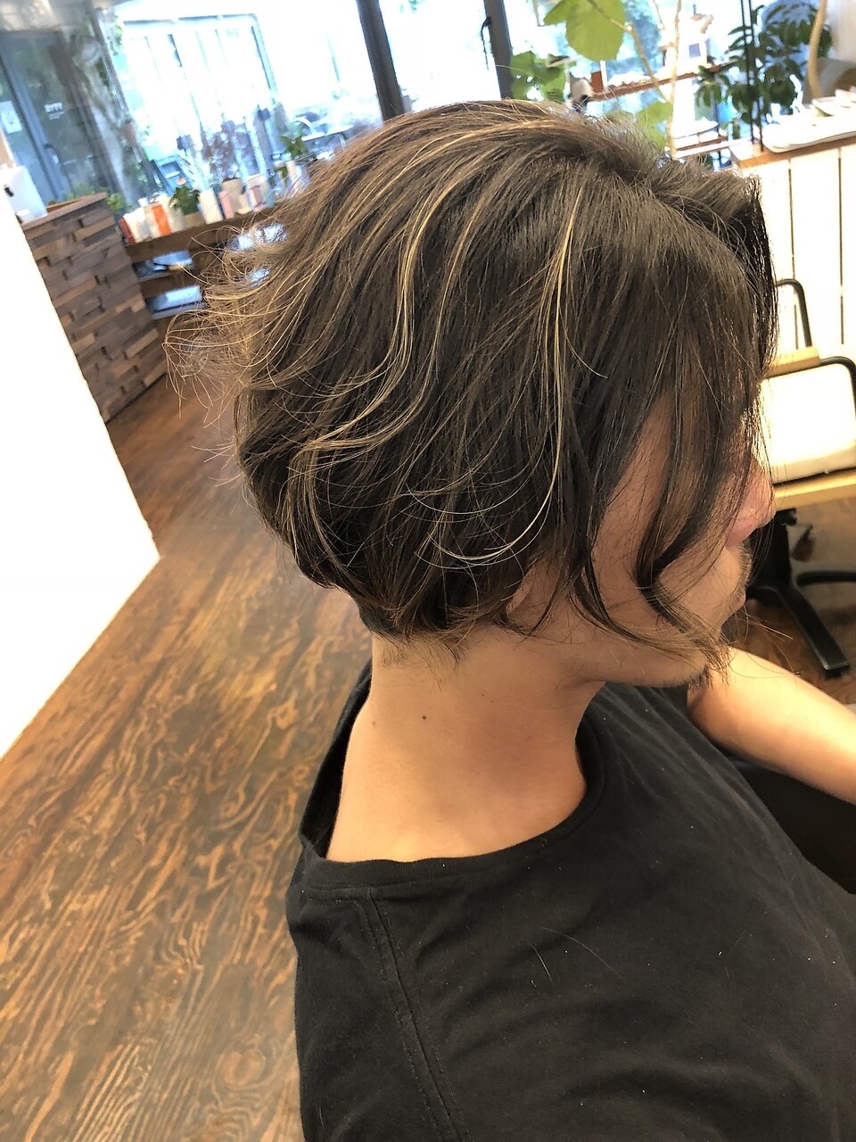 メンズハイライトショートボブ：L017830915｜オルガ ヘアアンドメイク