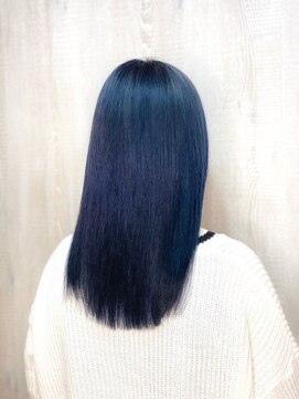 オアシス ガーデン 蒲田店(Oasis GaRDEN) ダブルカラー×ネイビーブルー