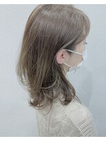 カモン(CAMON)&nbsp;[CAMON. ]#鎖骨ミディ#くびれヘア#シアーベージュ