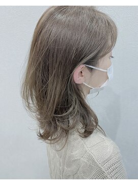 カモン(CAMON) [CAMON. ]#鎖骨ミディ#くびれヘア#シアーベージュ