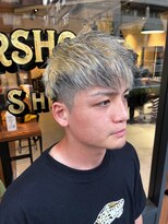 フリーク バーバーショップ 都島店(FREAK BARBER SHOP)&nbsp;メンズショートブラックメッシュツーブロックマッシュ