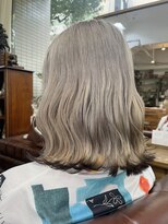 バイブアンドアネックス(VIBE & ANNEX)&nbsp;《momoka》裾カラー ブラック【石川町/ブリーチ】