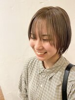 トレパルッキエーレサカイ(tre parrucchiere sakai) [‐tre‐]ブリーチアッシュグレージュ×髪質改善